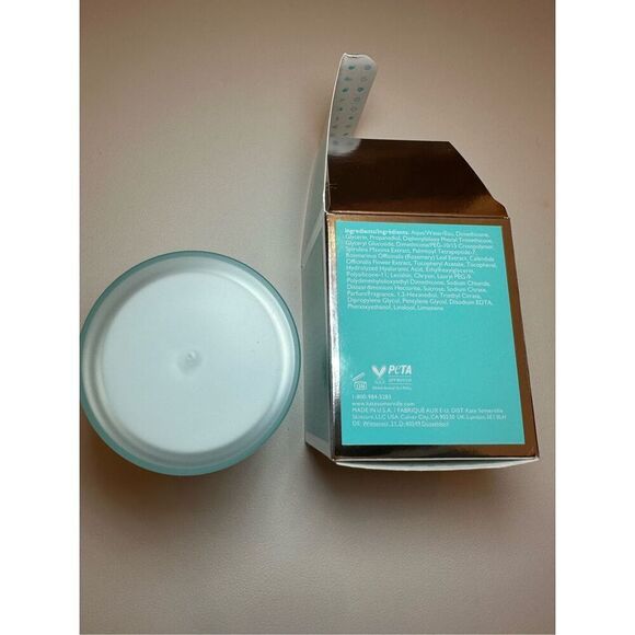 Kate Somerville HydraKate Recharging Water Cream Moisturizer 50ml - Picture 4 of 5